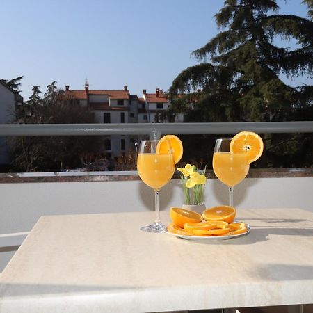 Apartman Perla Deluxe Poreč Exteriör bild