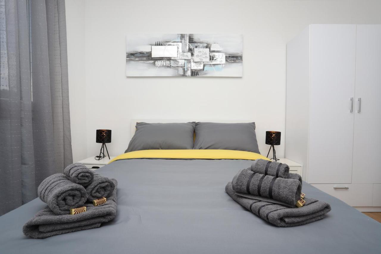 Apartman Perla Deluxe Poreč Exteriör bild